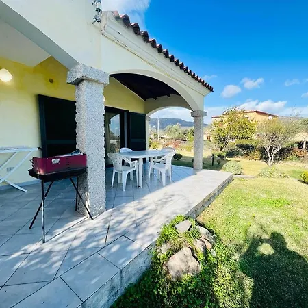 Casa L'alzoni Lu Lioni