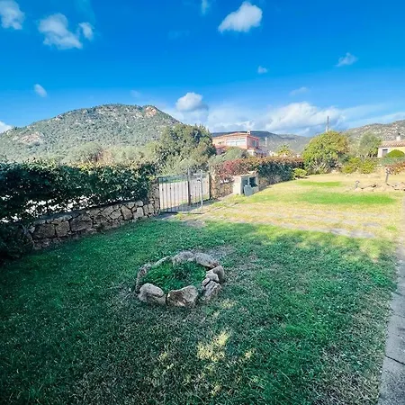 Casa L'alzoni Lu Lioni