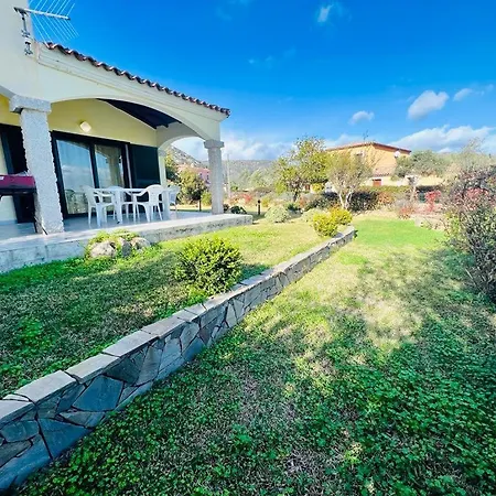 Casa L'alzoni Lu Lioni